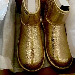 UGG mini metallic boots